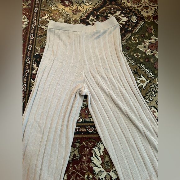 H&M Neutral Rib Knit Pants - Picture 2 of 3
